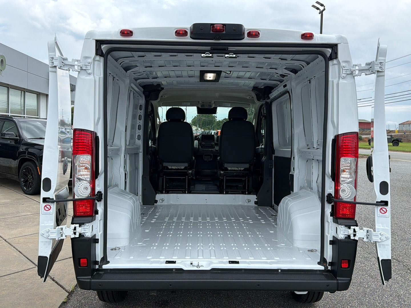 New 2026 RAM ProMaster 1500 w/ Convenience Group FWD image 11