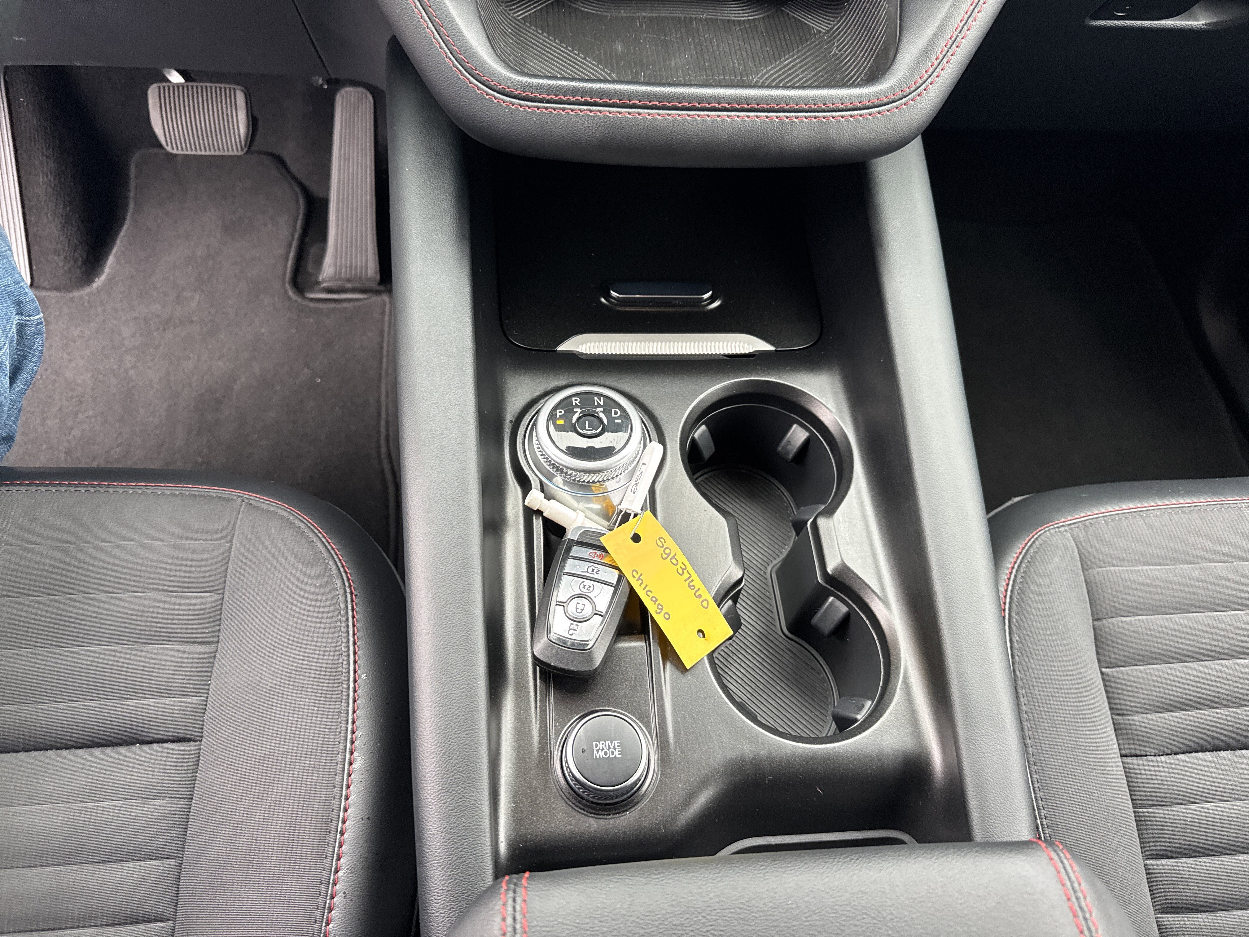 Used 2025 Ford Explorer ST-Line w/ ST-Line Street Pack image 45