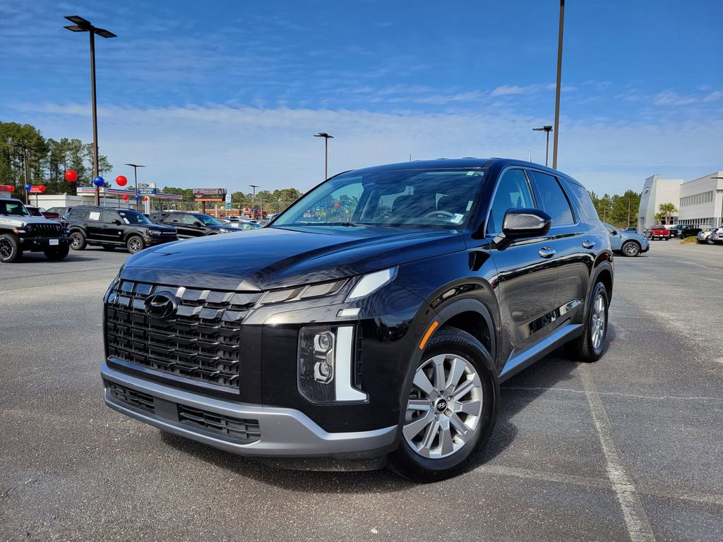 Used 2023 Hyundai Palisade SE