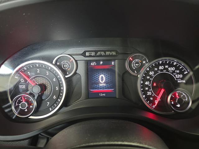 New 2026 RAM 1500 4x4 Crew Cab image 15