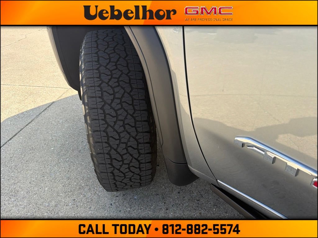 New 2026 GMC Sierra 2500 AT4 w/ AT4 Premium Plus Package AWD/4WD image 20
