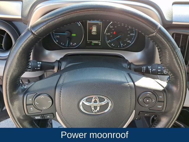 Used 2017 Toyota RAV4 XLE image 4