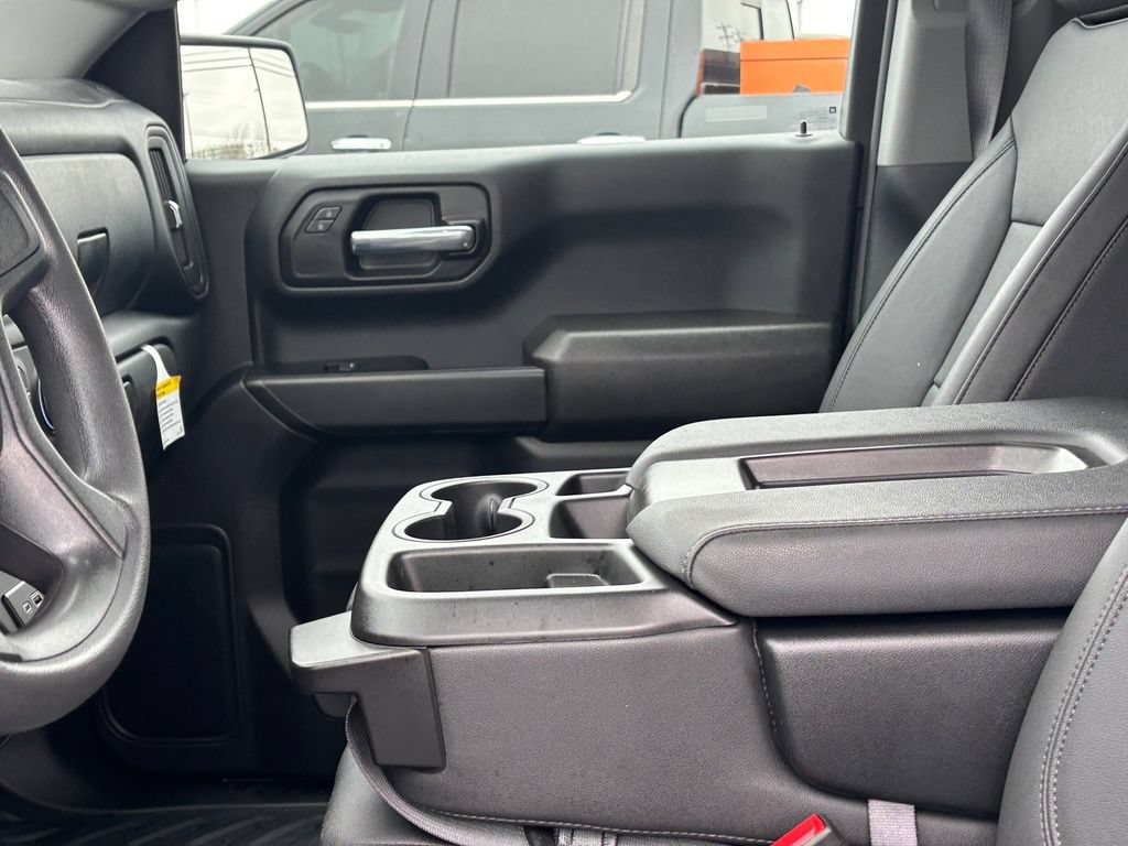 Used 2025 Chevrolet Silverado 1500 W/T w/ LPO, Dark Essentials Package AWD/4WD image 13