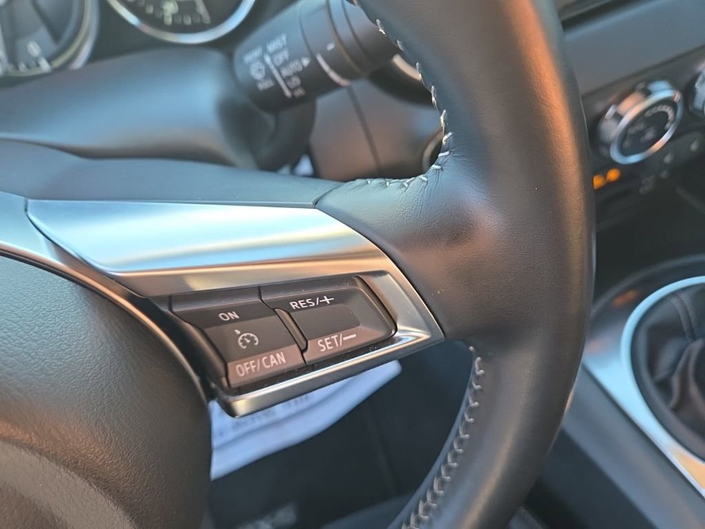 Used 2021 MAZDA MX-5 Miata RF Grand Touring image 27
