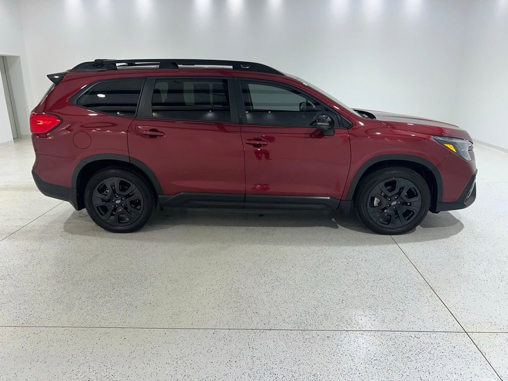 Used 2023 Subaru Ascent Onyx Edition Limited image 6