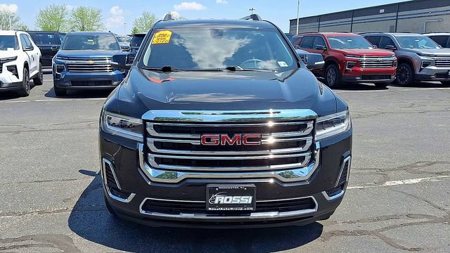 Certified 2023 GMC Acadia SLE w/ Driver Convenience Package AWD/4WD image 3