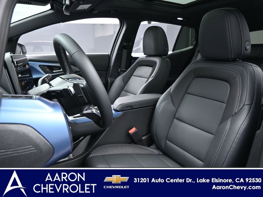 New 2026 Chevrolet Equinox EV LT w/ LPO, Blackout Package image 8