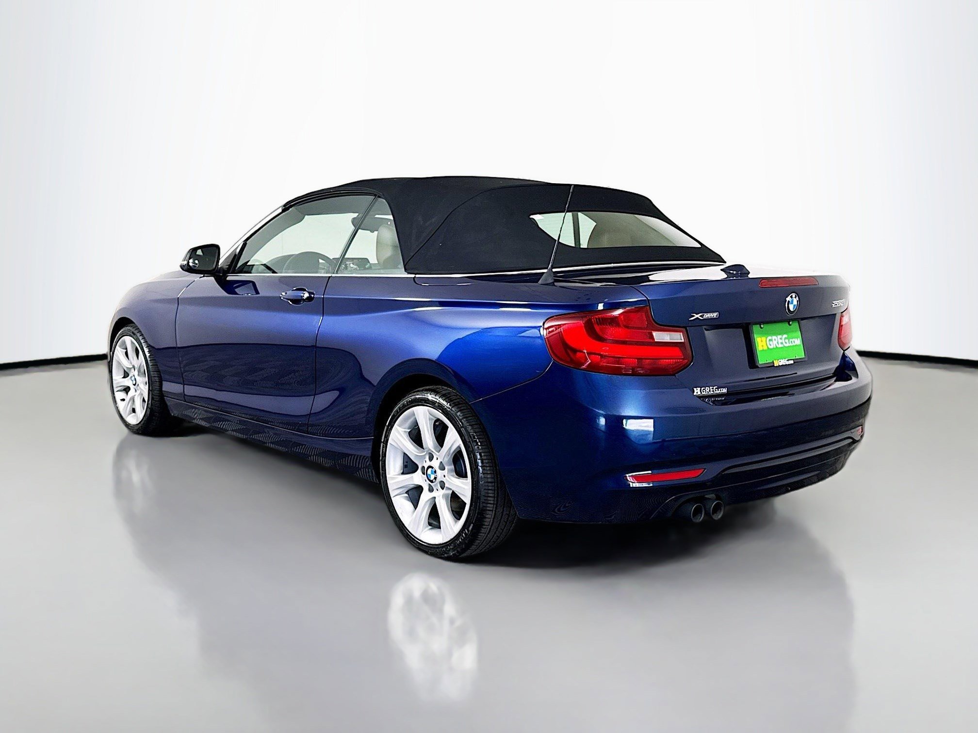 Used 2016 BMW 228i xDrive Convertible image 7