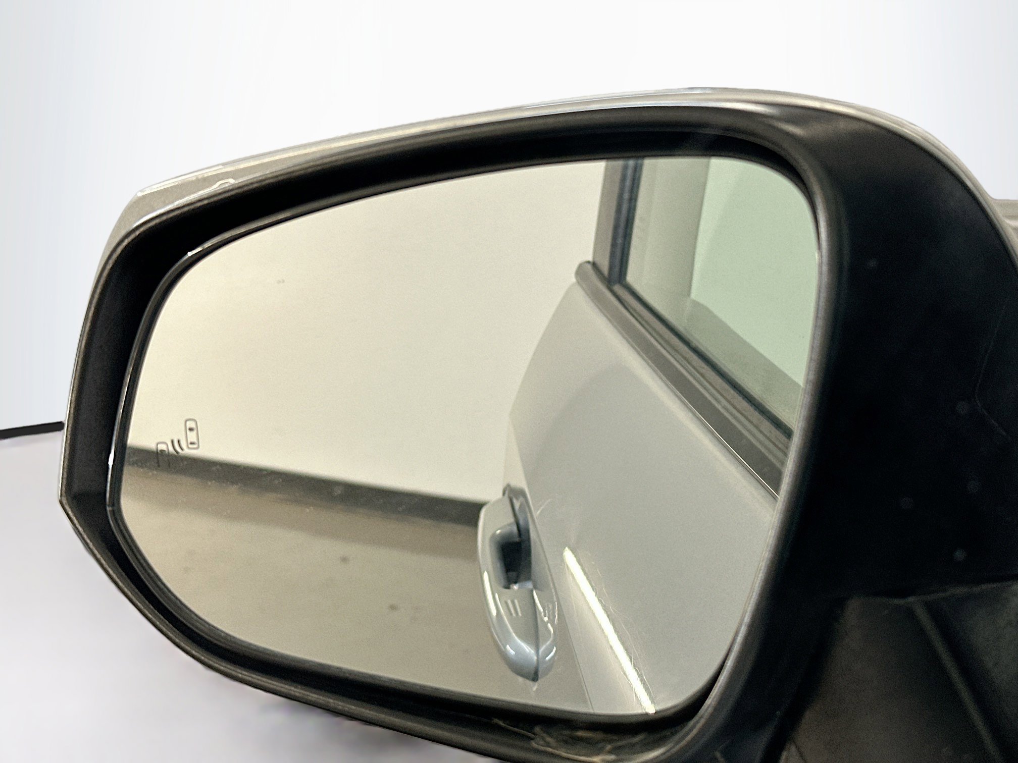 Used 2024 Toyota RAV4 XLE image 16