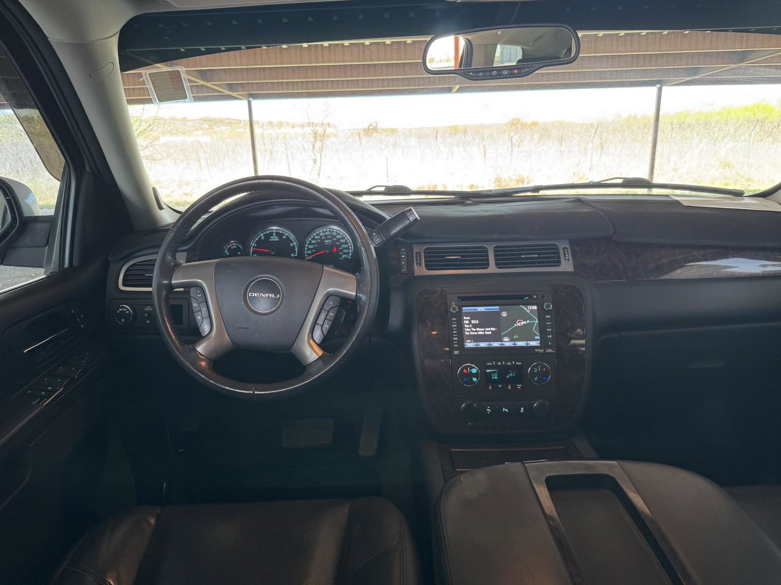 Used 2012 GMC Yukon Denali image 21