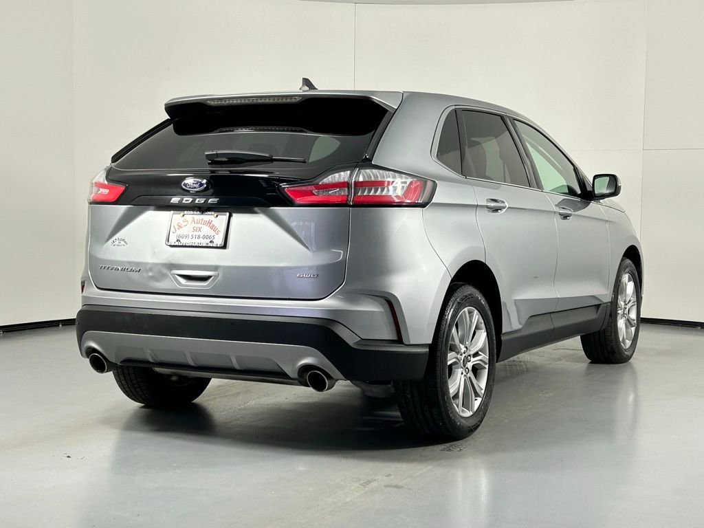 Used 2024 Ford Edge Titanium image 7