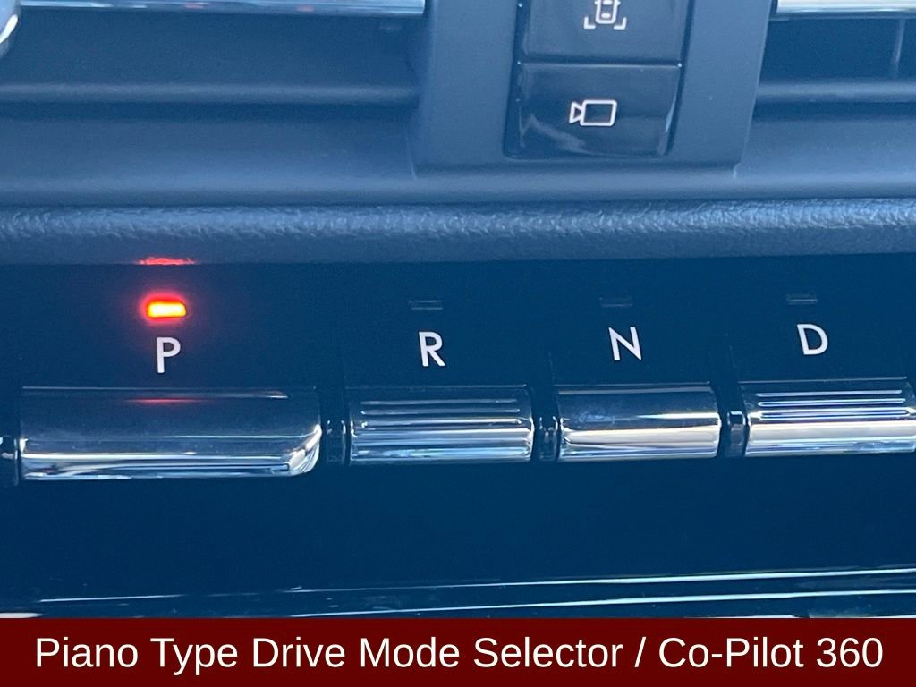 Certified 2022 Lincoln Corsair Reserve w/ Equipment Group 201A image 13