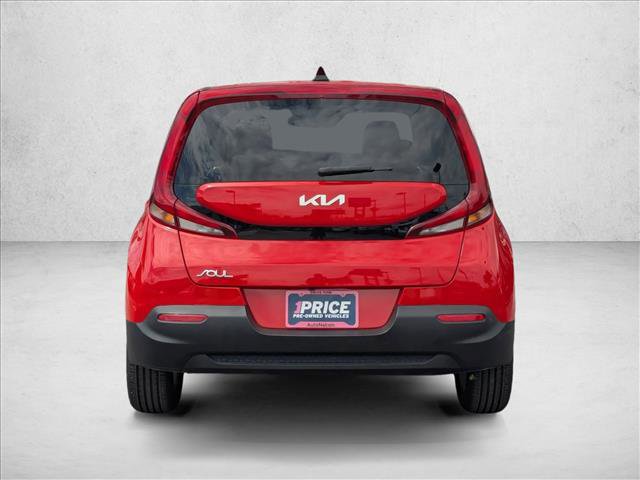 Used 2022 Kia Soul LX w/ Technology Package FWD image 7