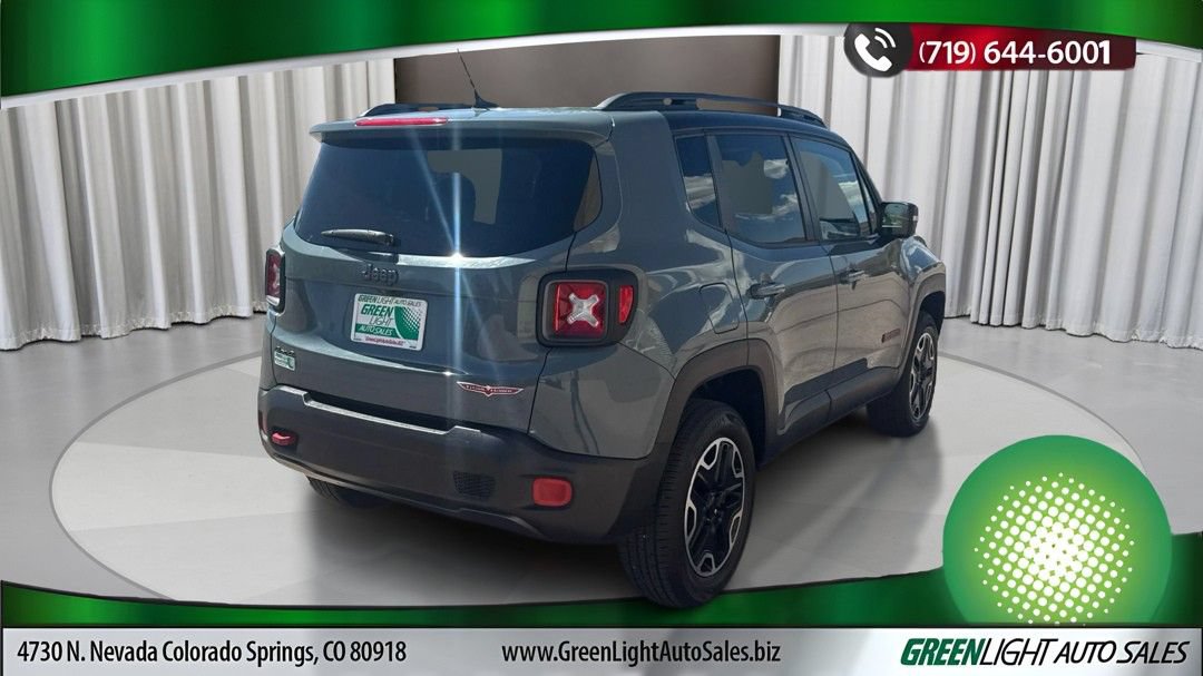 Used 2016 Jeep Renegade Trailhawk AWD/4WD image 5