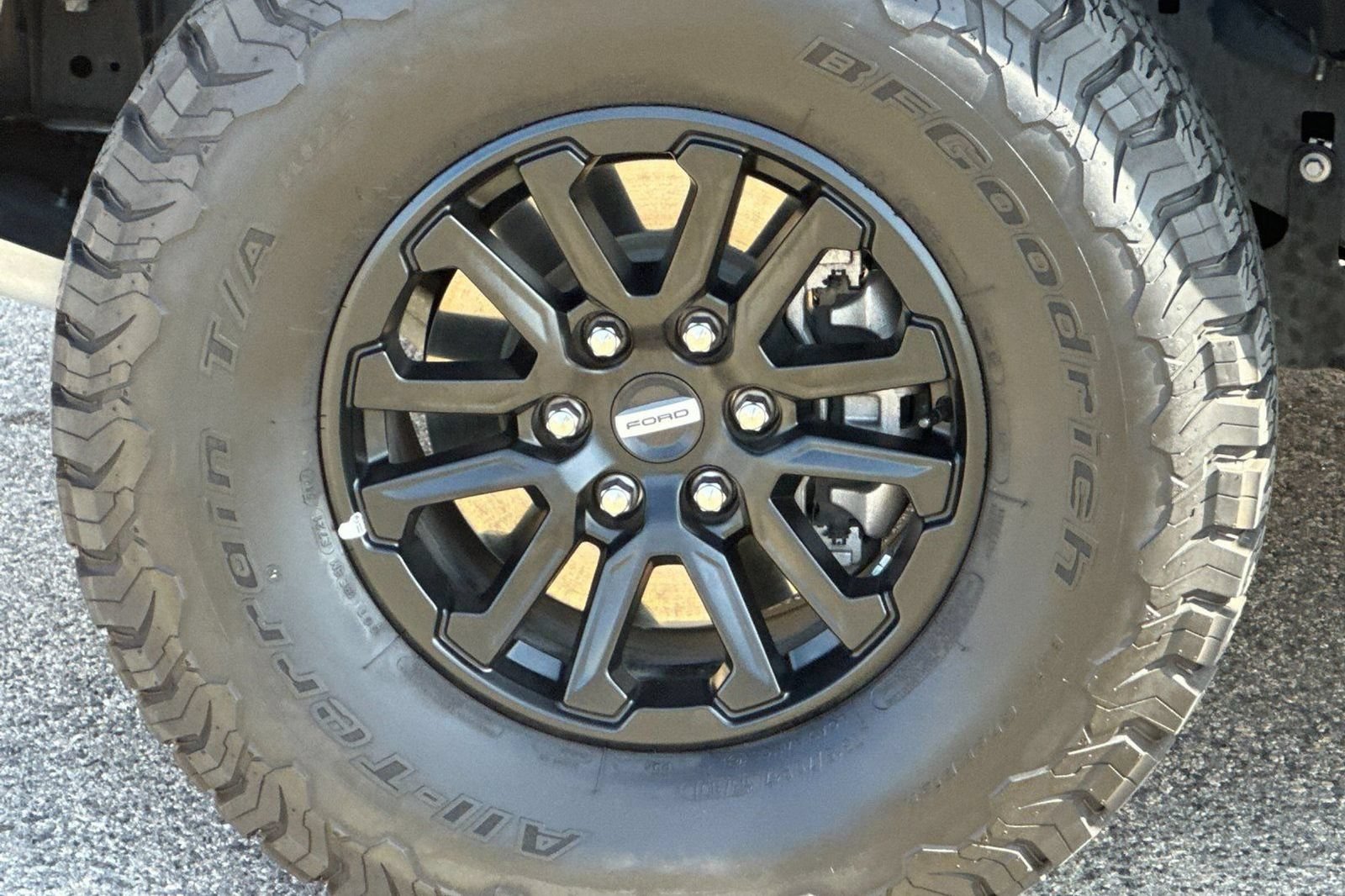 Used 2025 Ford F150 Raptor AWD/4WD image 39