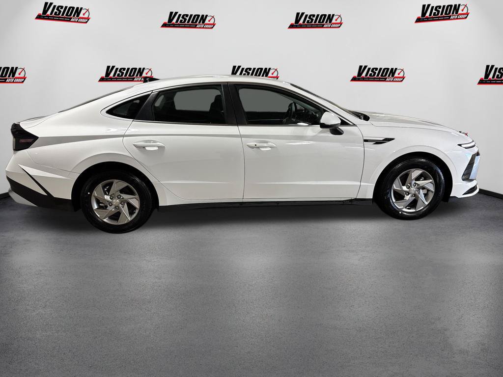 New 2026 Hyundai Sonata SE FWD image 6