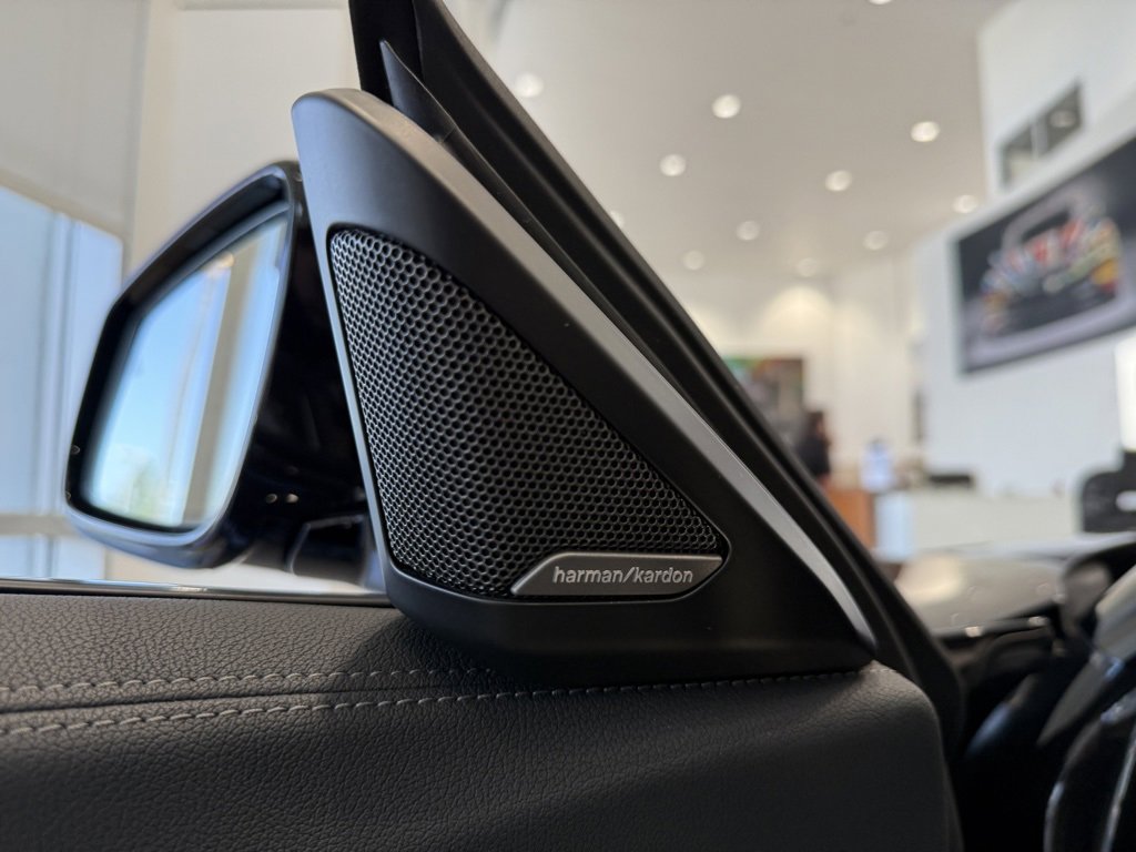 Used 2024 BMW Z4 sDrive30i image 6