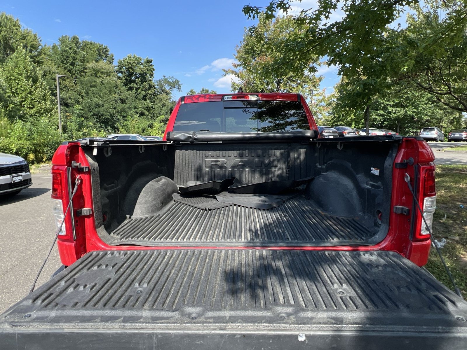 Used 2022 RAM 1500 Big Horn AWD/4WD image 32