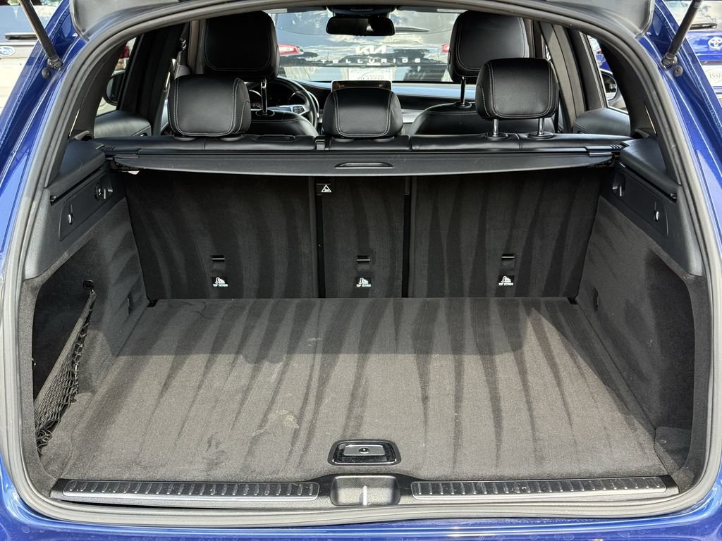 Used 2018 Mercedes-Benz GLC 300 4MATIC image 40