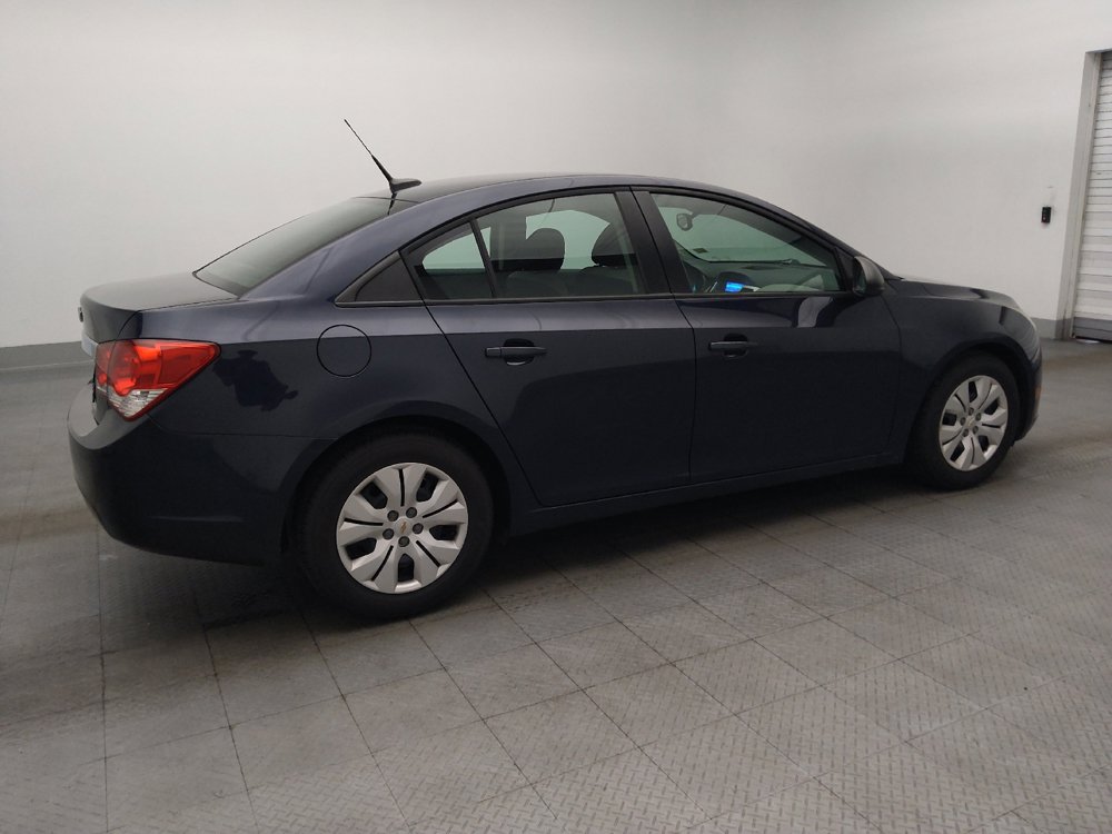 Used 2014 Chevrolet Cruze LS FWD image 10