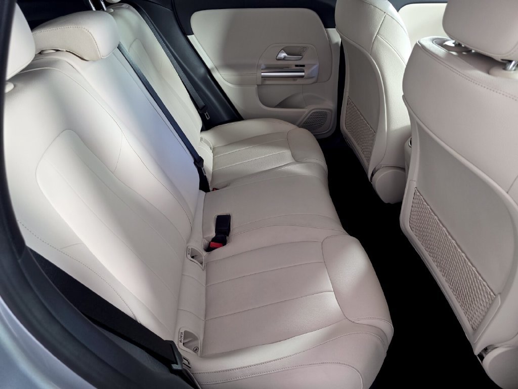 Certified 2026 Mercedes-Benz GLA 250 image 24