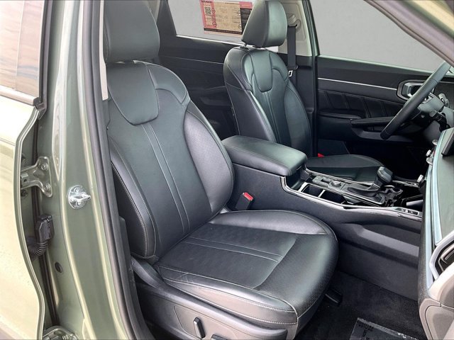 Used 2024 Kia Sorento SX AWD/4WD image 8