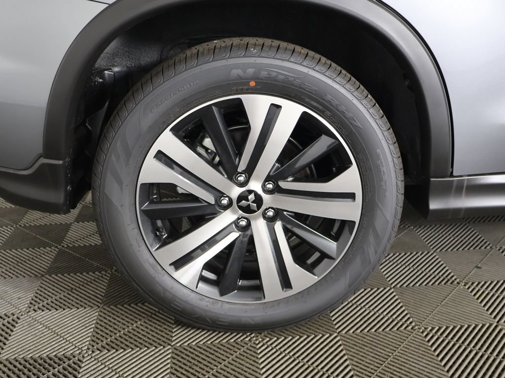 New 2027 Mitsubishi Outlander Sport ES AWD/4WD image 17