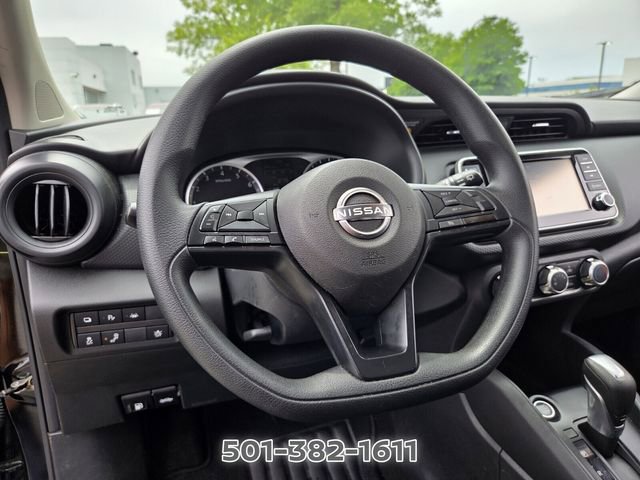 Certified 2025 Nissan Kicks Play S FWD image 10