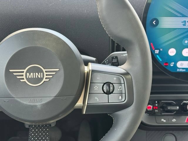 Certified 2026 MINI Cooper 2-Door Hardtop FWD image 23