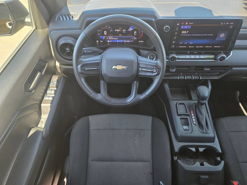 Used 2024 Chevrolet Colorado W/T RWD image 9