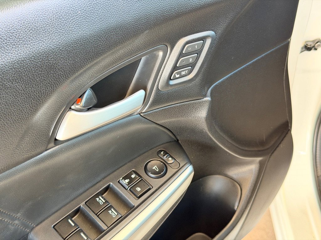 Used 2014 Honda Crosstour EX-L image 5