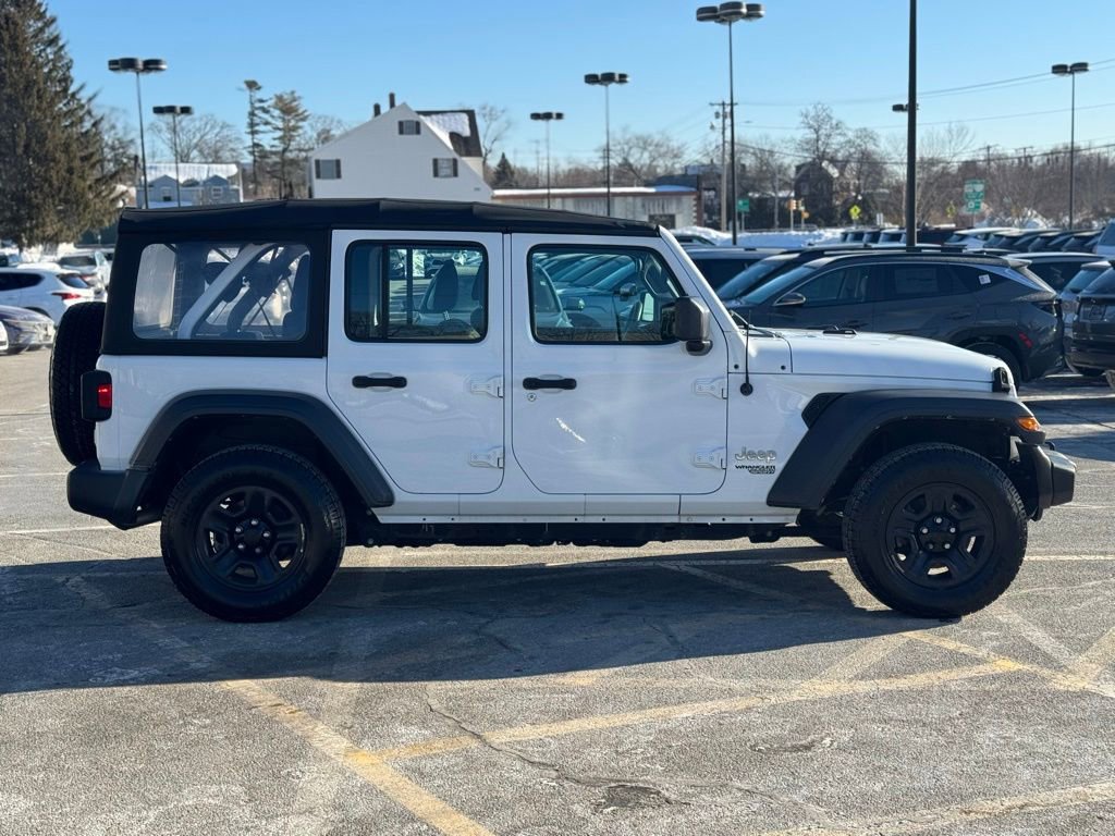 Used 2018 Jeep Wrangler Unlimited Sport image 7