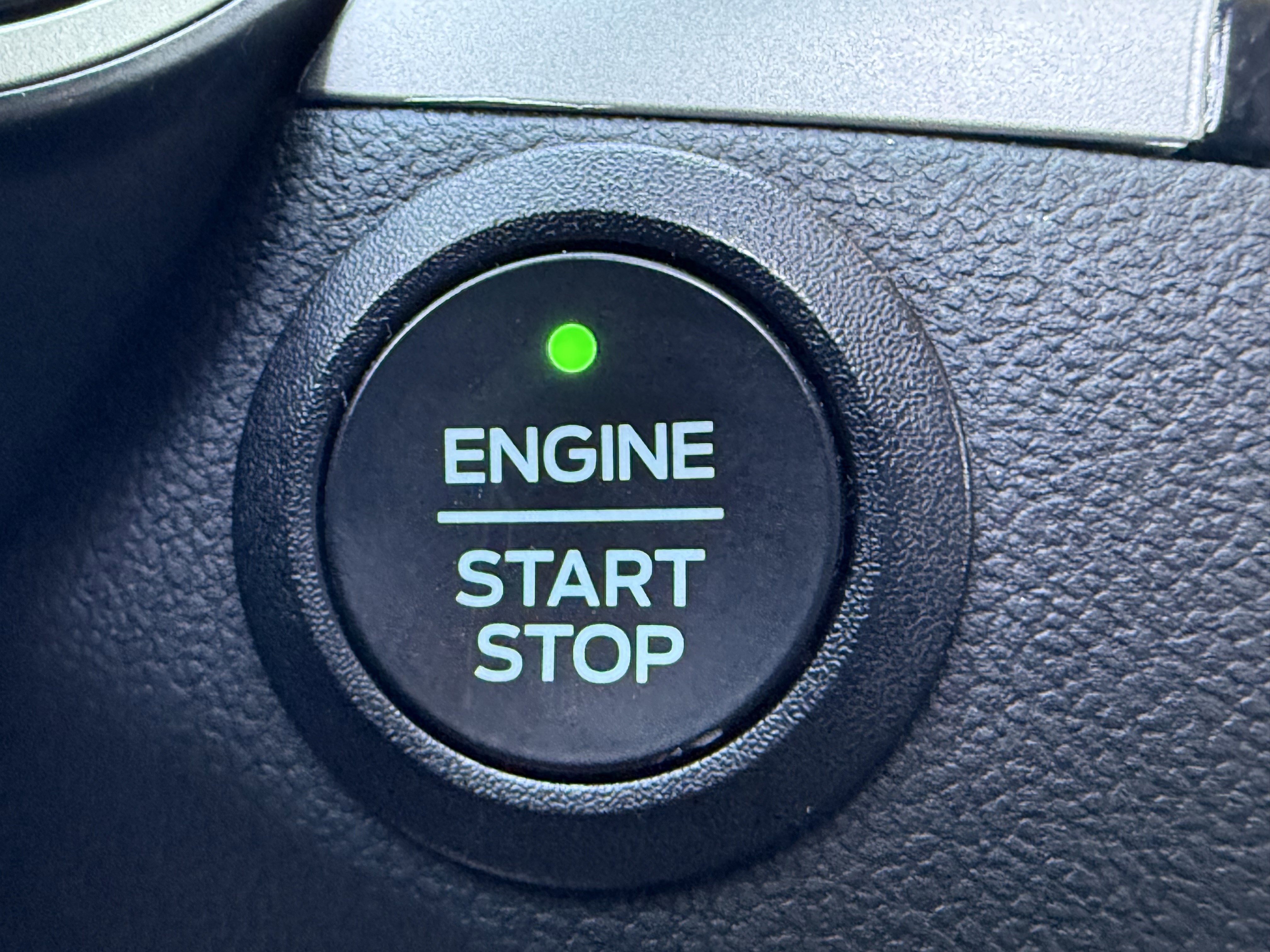 Used 2022 Ford Escape SEL w/ Technology Package image 22