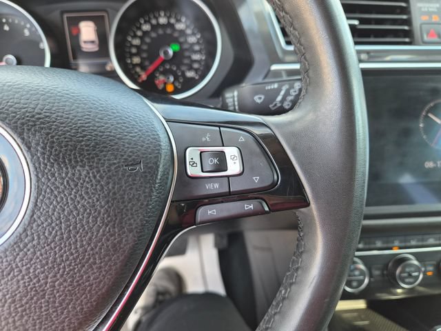 Used 2020 Volkswagen Tiguan SE FWD image 20