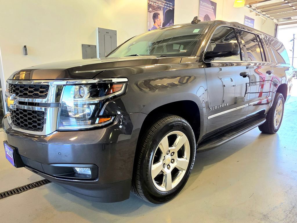 Used 2016 Chevrolet Suburban LT AWD/4WD image 4