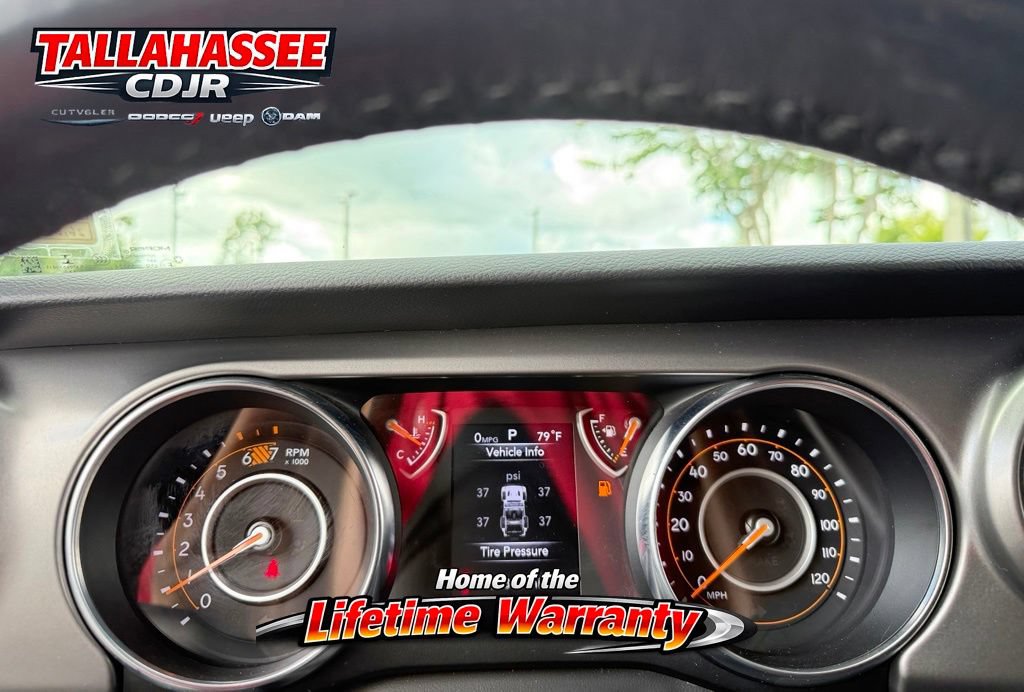 Used 2022 Jeep Wrangler Sport AWD/4WD image 21