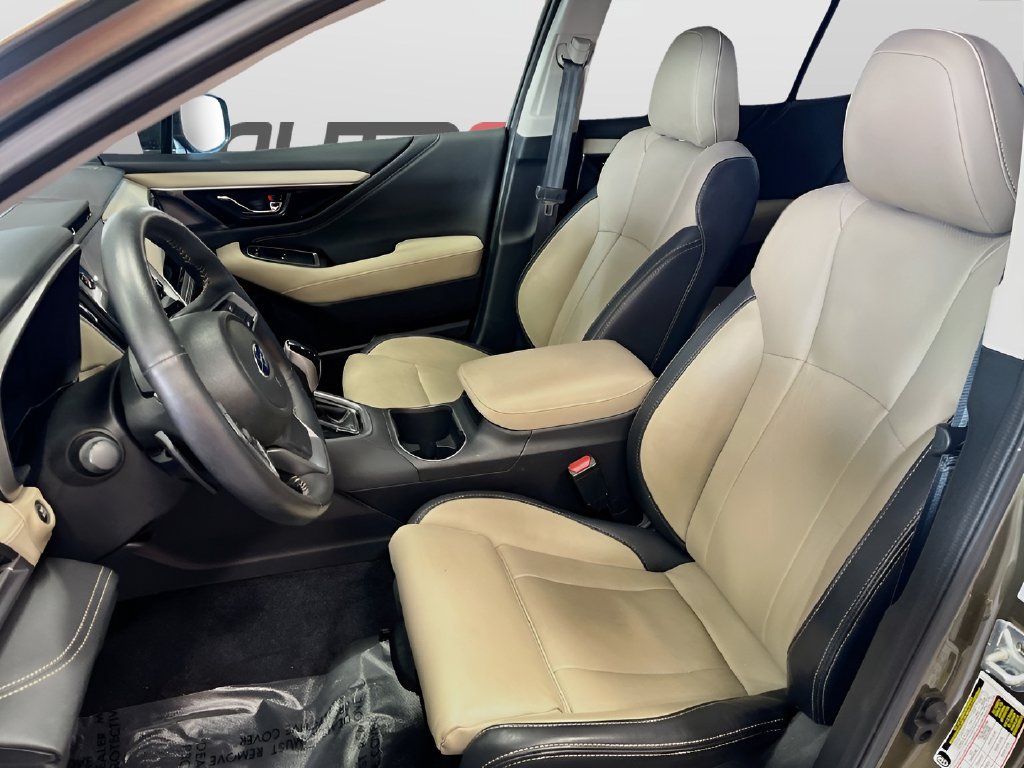 Used 2025 Subaru Outback Limited AWD/4WD image 22