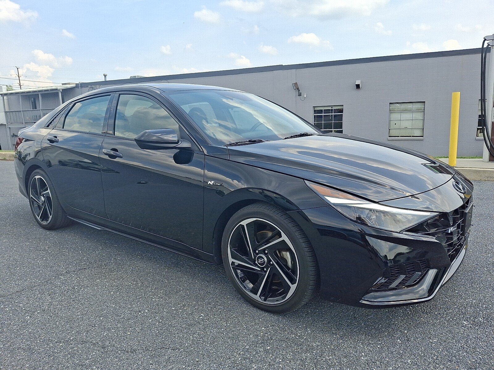 Certified 2023 Hyundai Elantra N Line FWD image 3