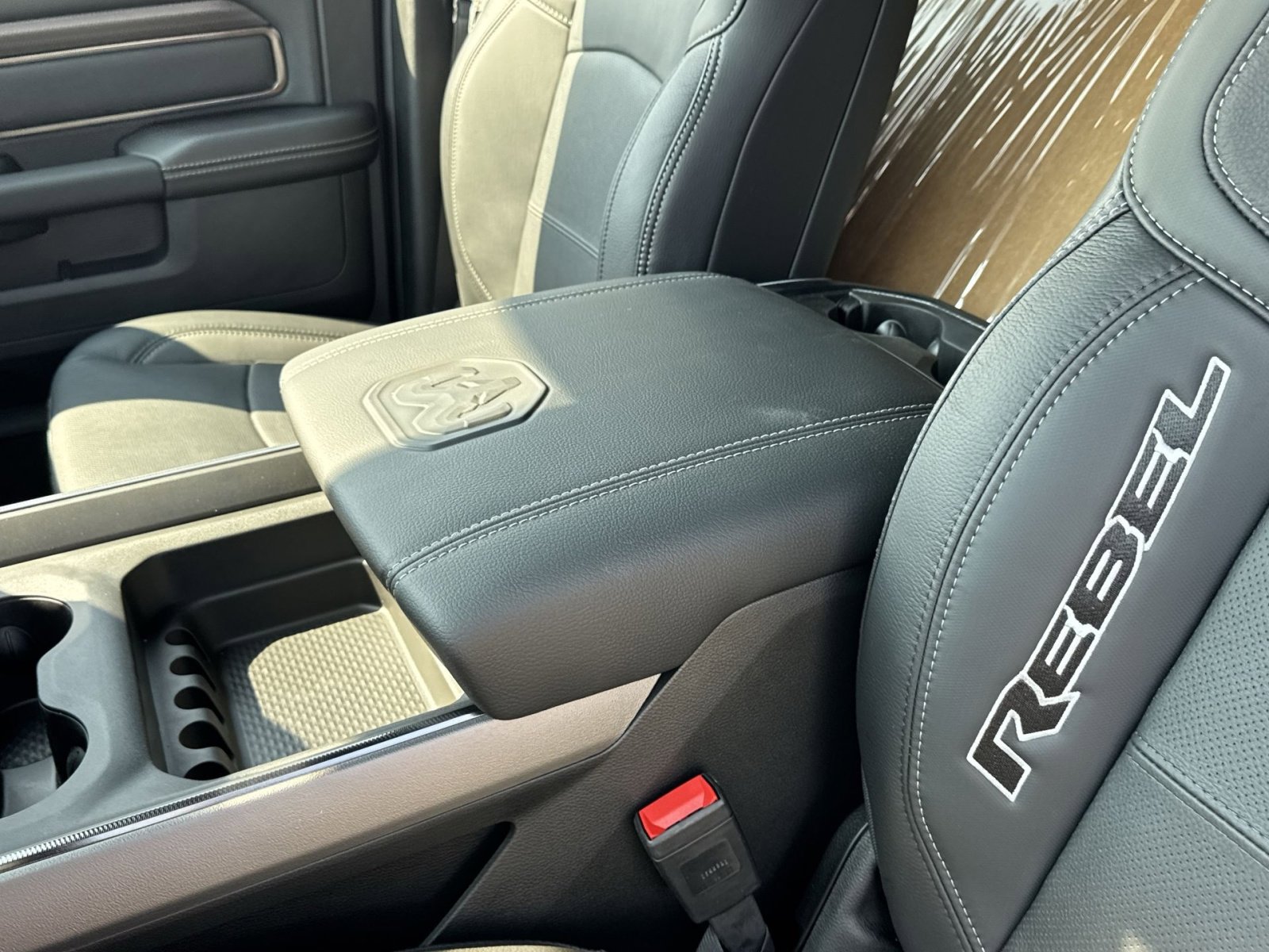 New 2025 RAM 2500 Rebel w/ Rebel Level 1 Equipment Group AWD/4WD image 29