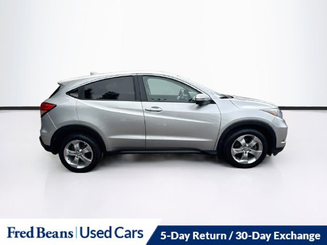 Used 2016 Honda HR-V EX image 11