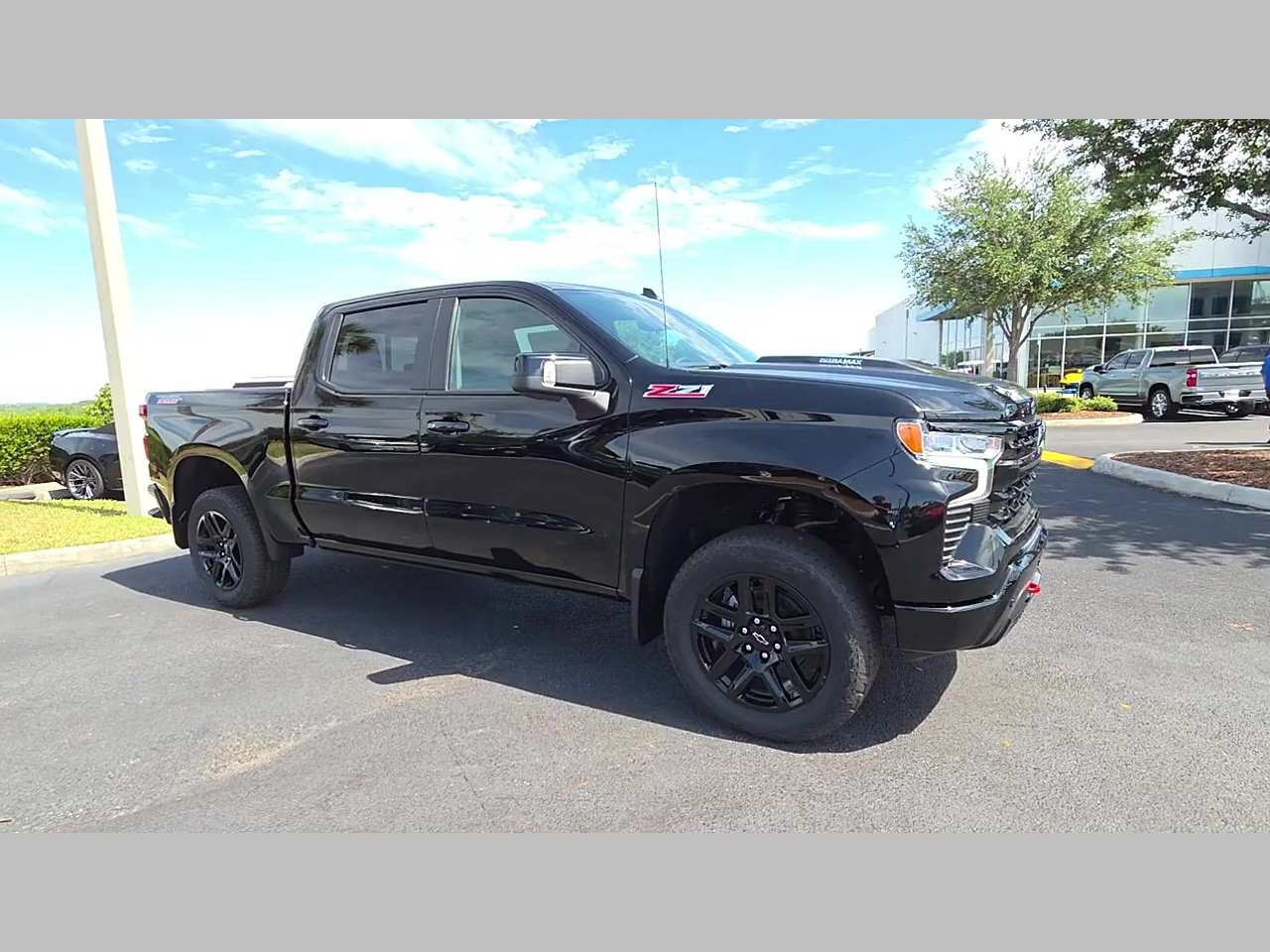 New 2026 Chevrolet Silverado 1500 LT Trail Boss w/ LT Trail Boss Premium Package AWD/4WD image 16