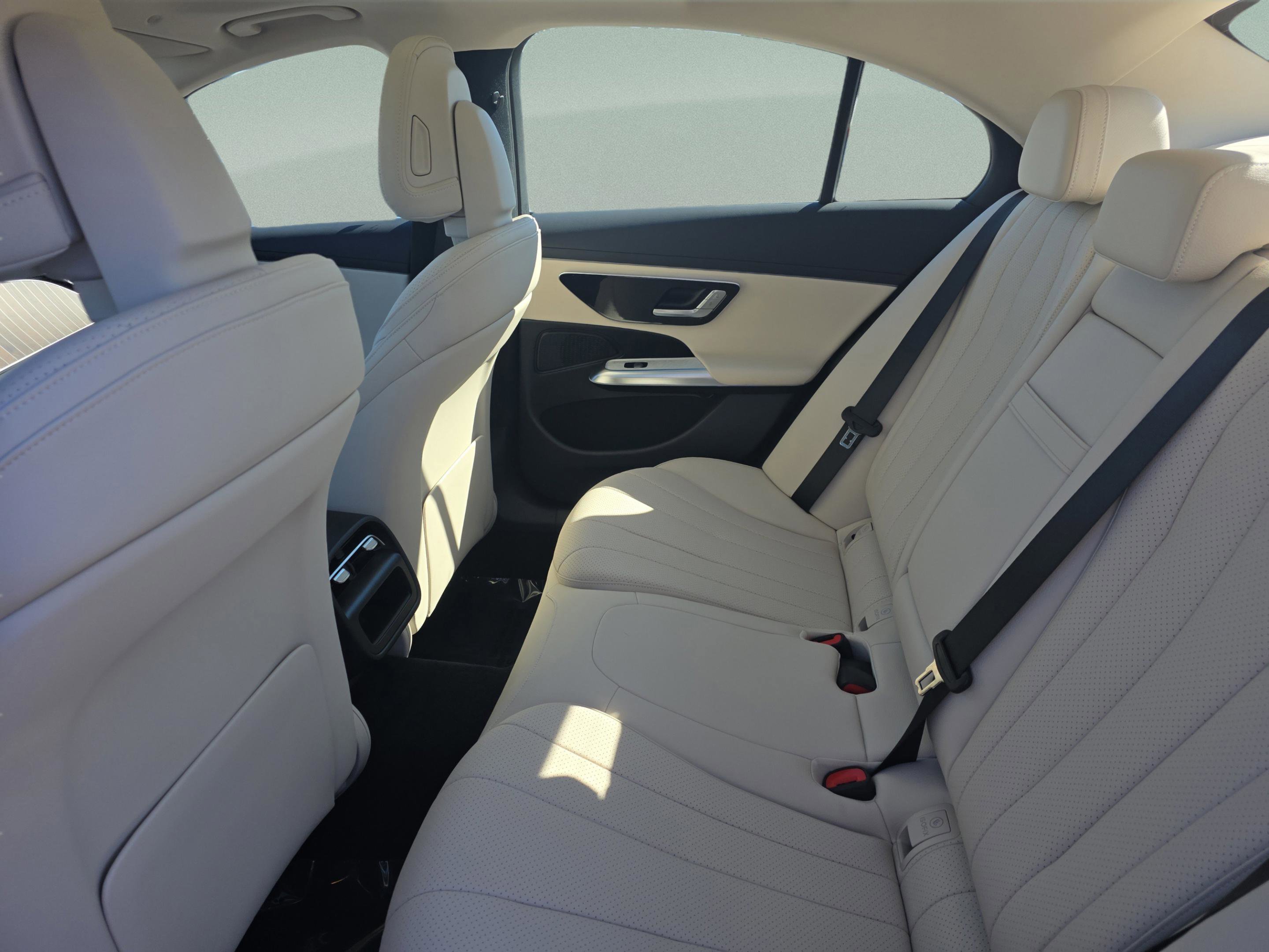 Certified 2026 Mercedes-Benz E 350 Sedan image 10