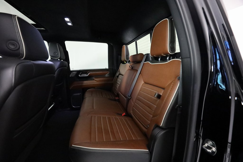 Used 2024 GMC Sierra 3500 Denali Ultimate image 15