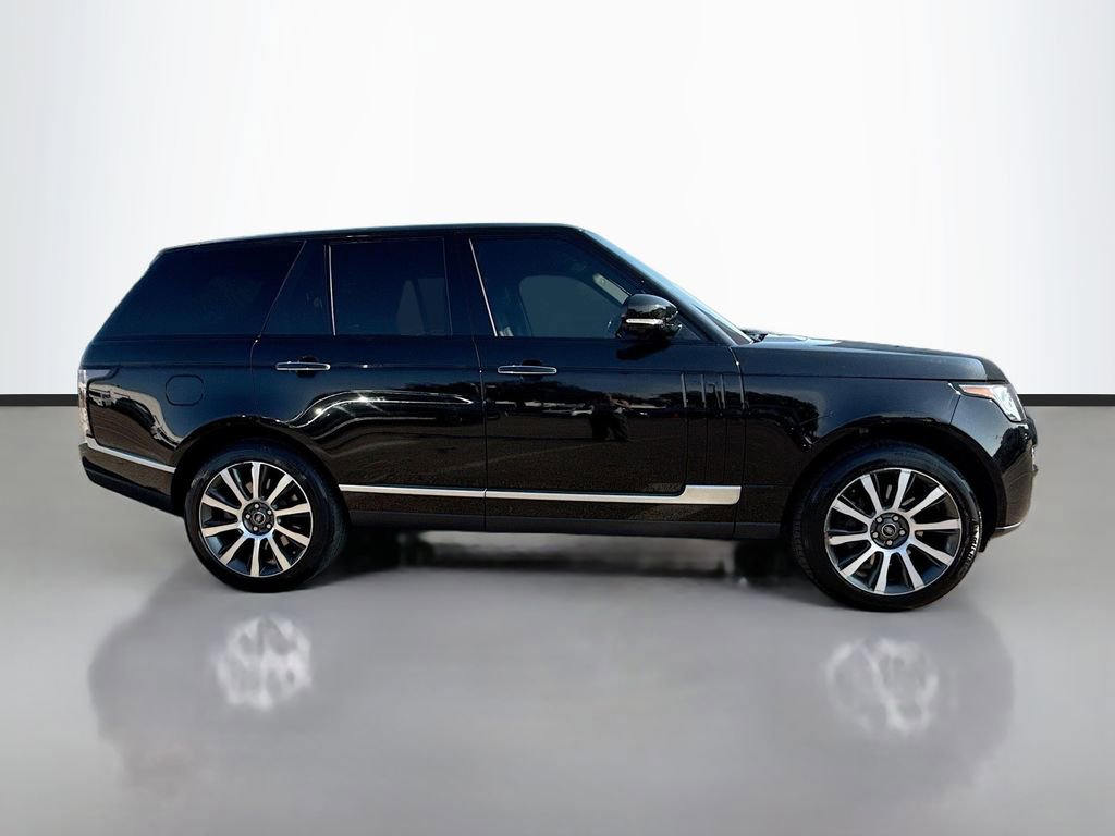 Used 2014 Land Rover Range Rover Autobiography image 2