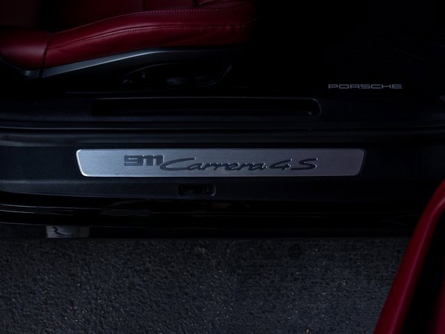 Used 2024 Porsche 911 Carrera 4S image 31
