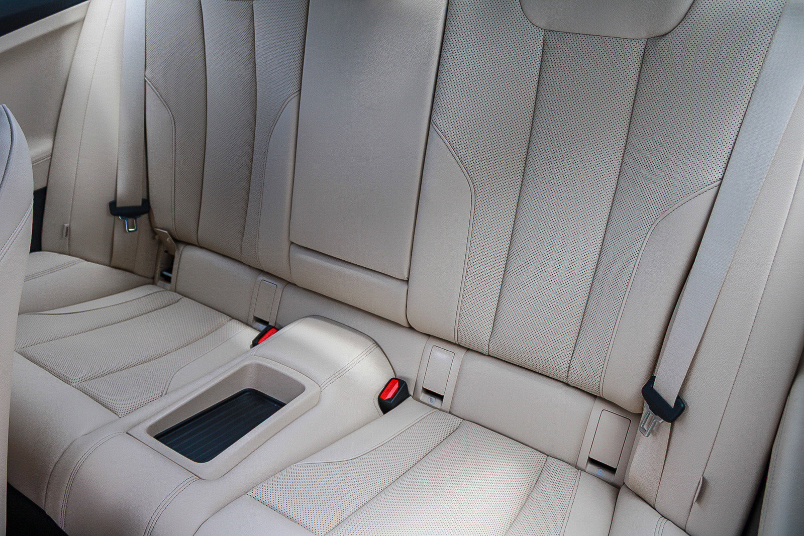 Used 2026 BMW 230i Coupe w/ Convenience Package RWD image 18