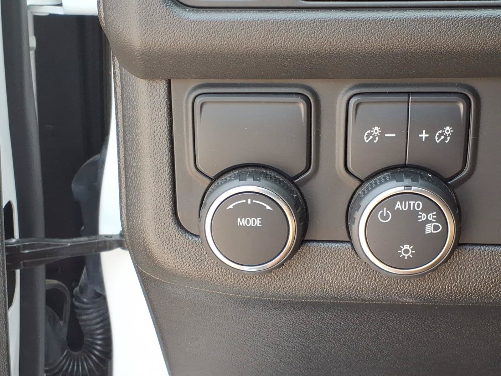Used 2024 Chevrolet Tahoe LT RWD image 34