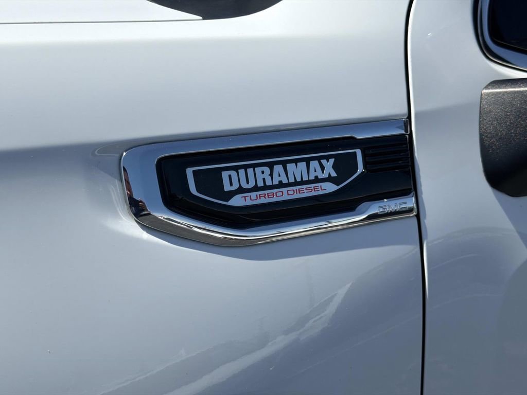 Used 2022 GMC Sierra 1500 SLT w/ SLT Convenience Package AWD/4WD image 11