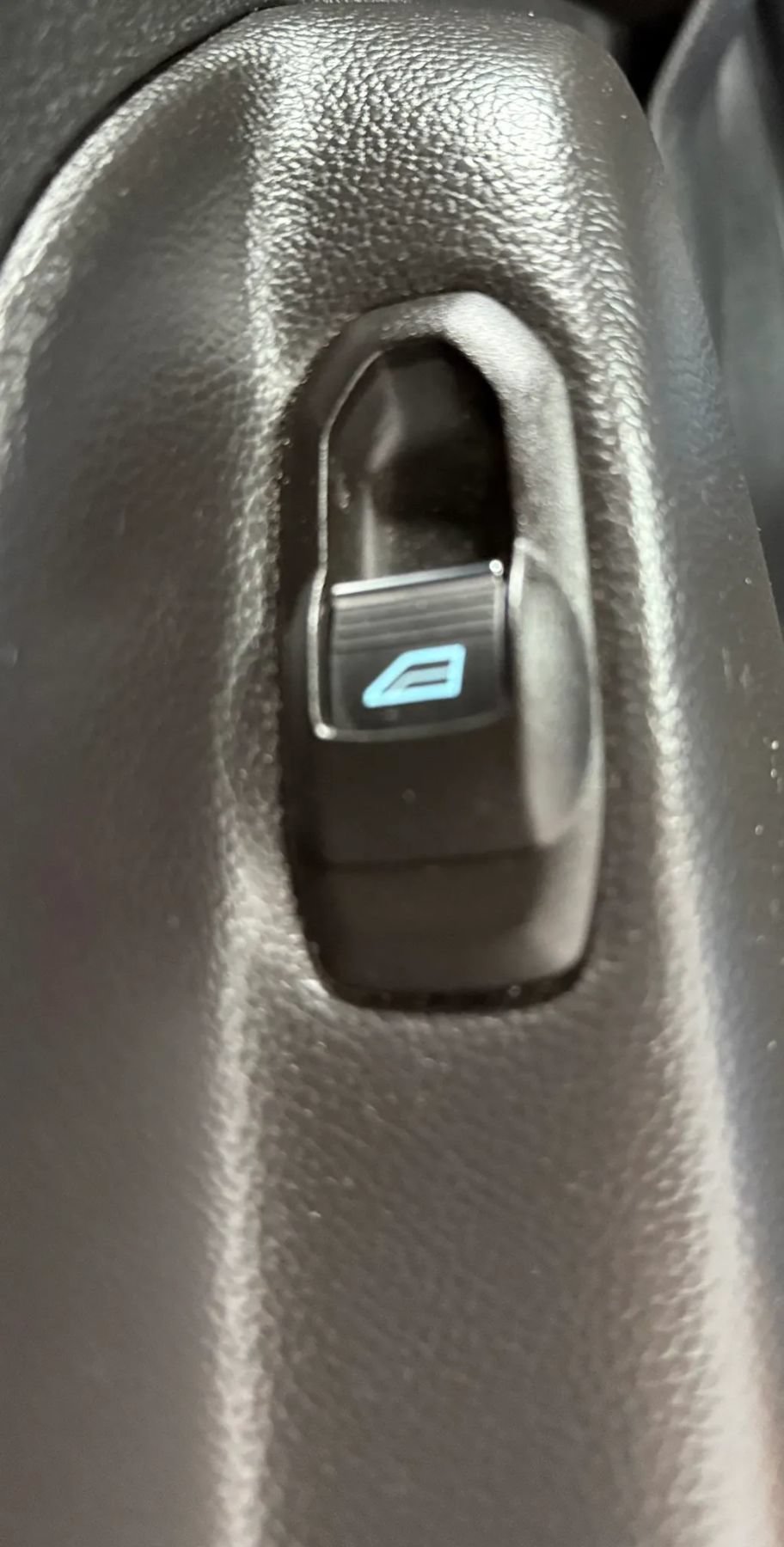 Used 2014 Ford Transit Connect XLT FWD image 27