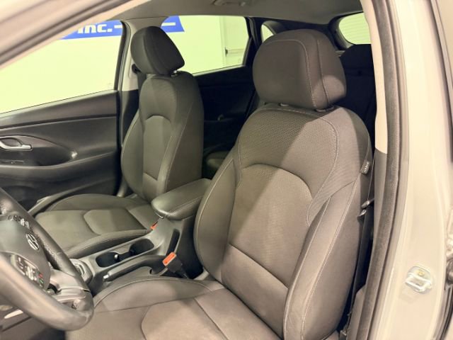 Used 2018 Hyundai Elantra GT w/ Style Package 02 FWD image 40